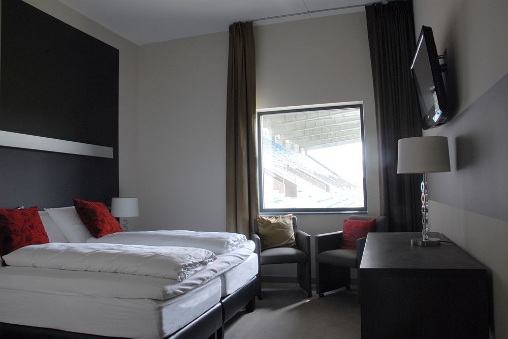 Hotel Stayen Sint-Truiden Zewnętrze zdjęcie